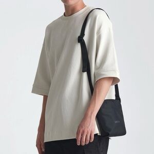 NWT URTH Andesite Camera Pouch 2L Point & Shoot Compact Padded Camera Bag Onyx